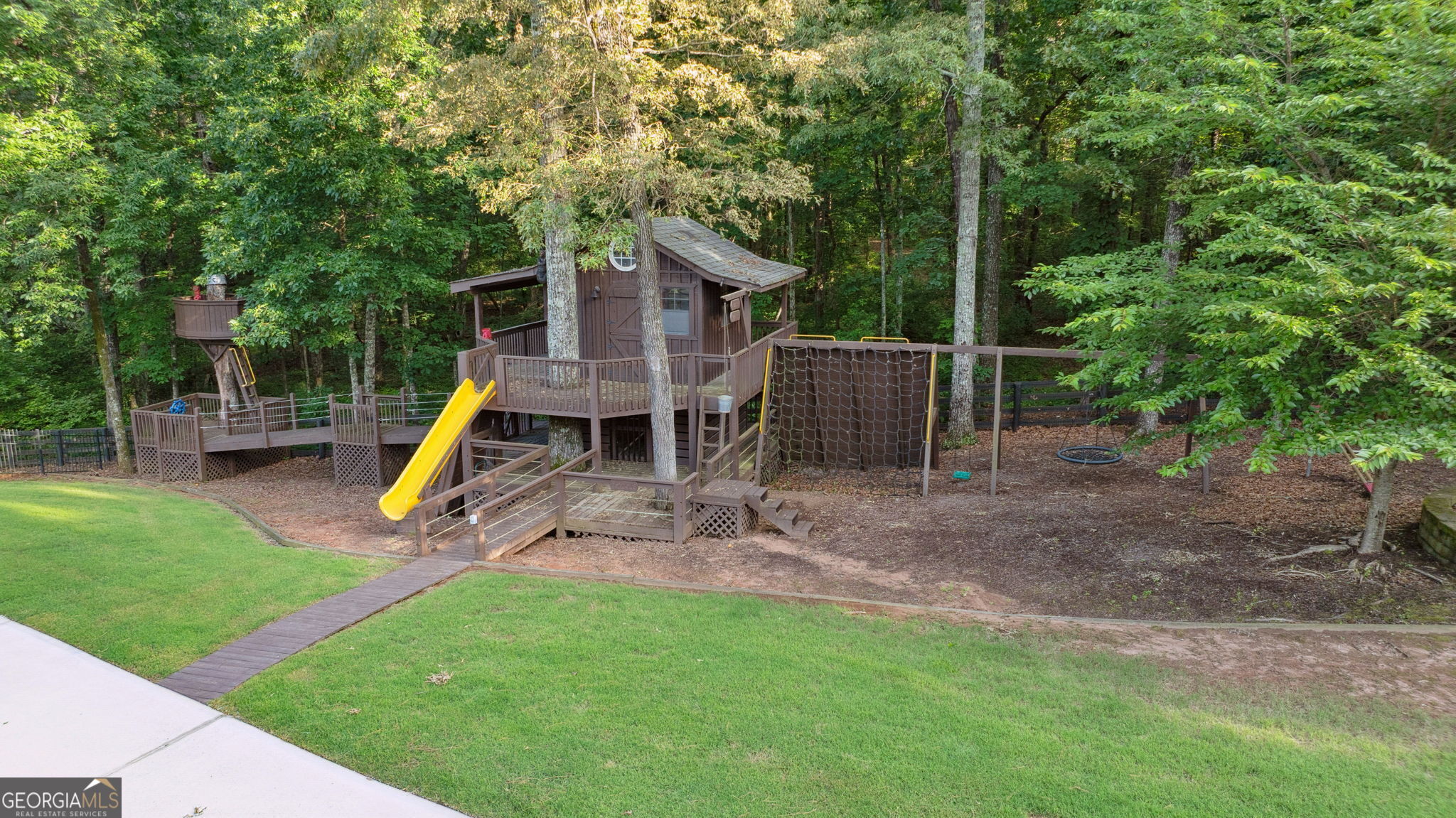 Scarlet Oaks - Residential