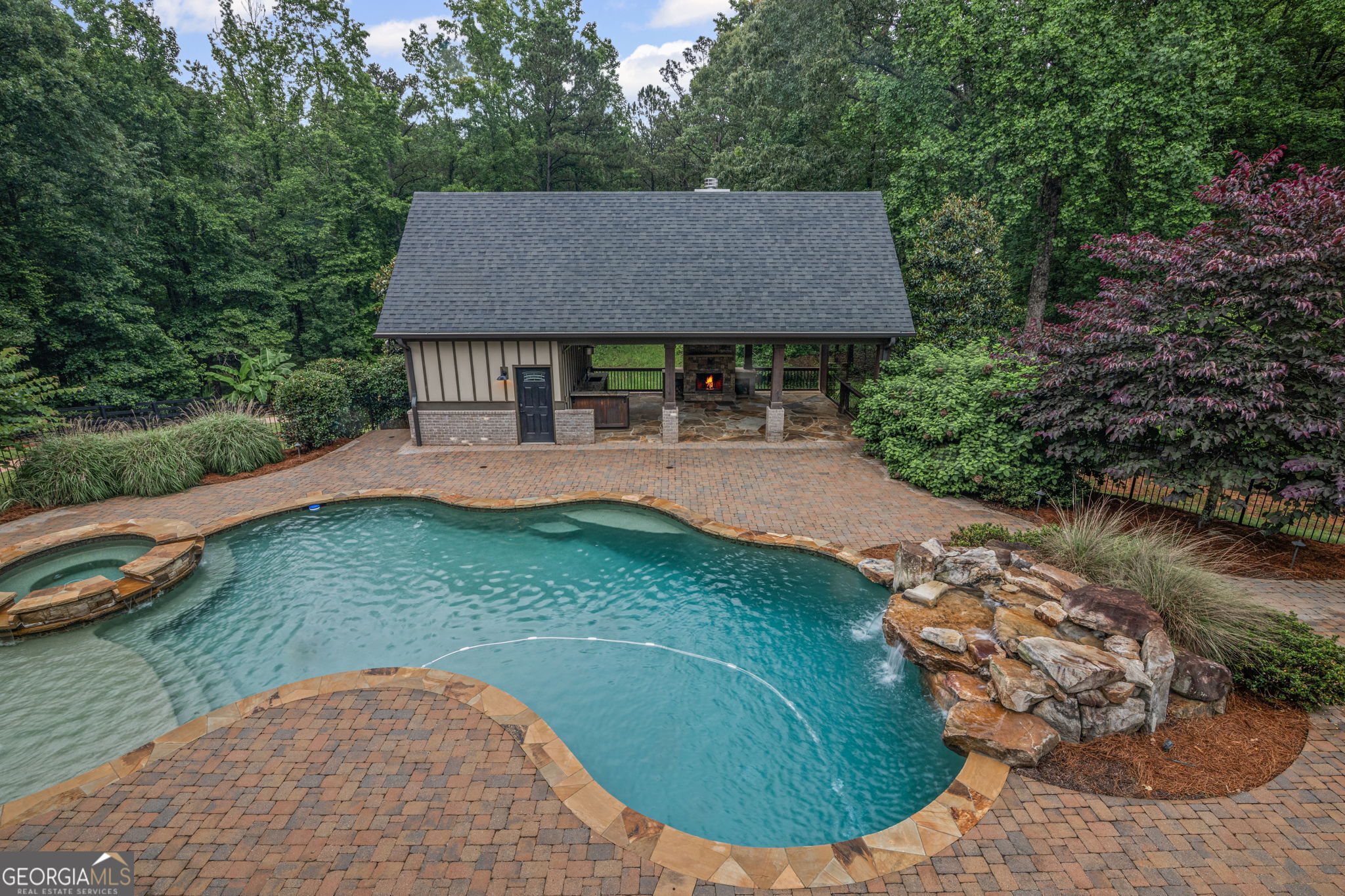 Scarlet Oaks - Residential