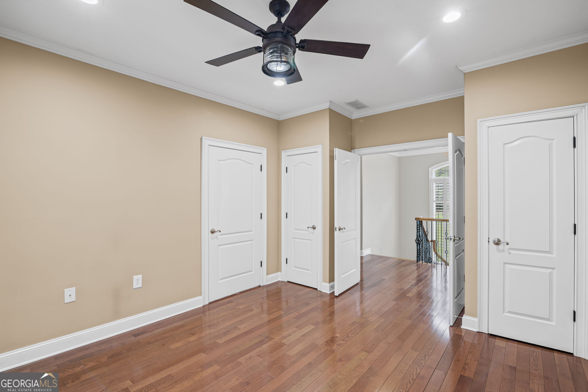 Scarlet Oaks - Residential