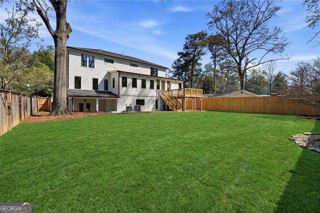 Photo of 1696 Dunwoody Place, Atlanta, GA 30324 (MLS # 10879362)