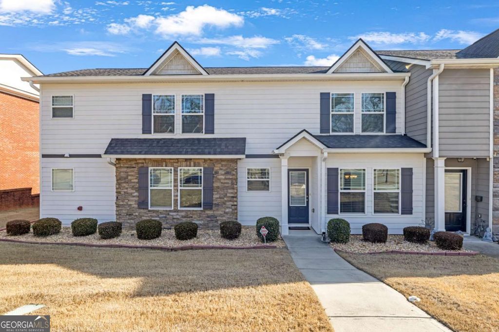 Photo of 5845 Garden Circle, Douglasville, GA 30135 (MLS # 10674621)