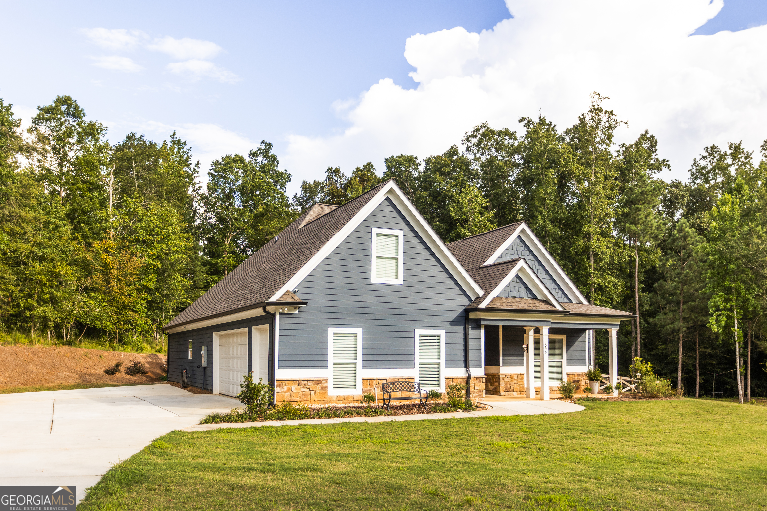 1056 Riverstone DR