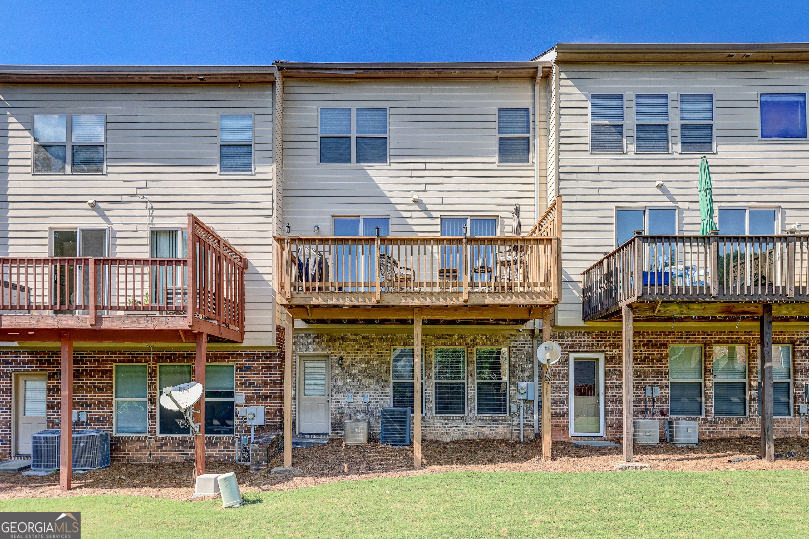 Photo 39 of 39 of 2756 Blakely DR townhome