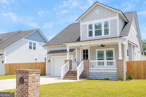 2001 E 38th ST Savannah GA 31404