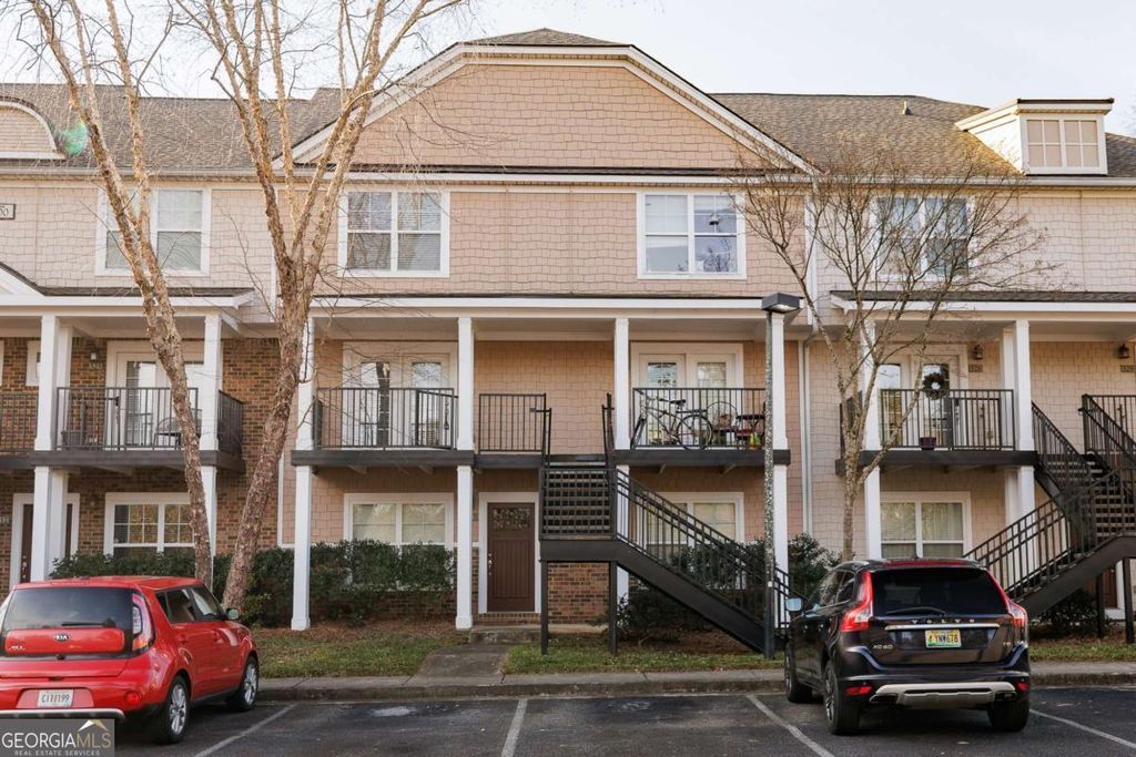 Photo of 1035 Barnett Shoals Road #526, Athens, GA 30605 (MLS # 10706680)