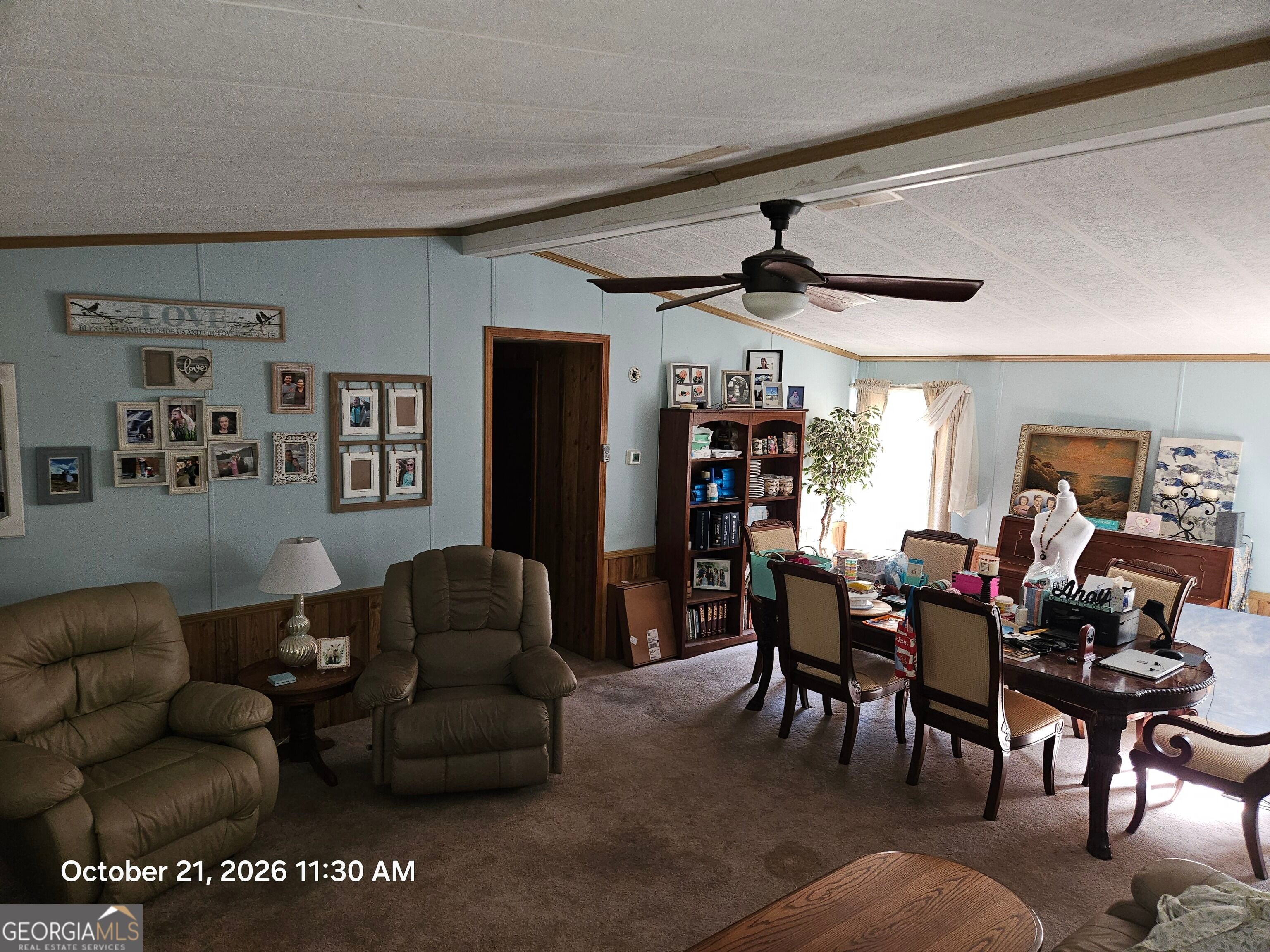 233 Fox RD