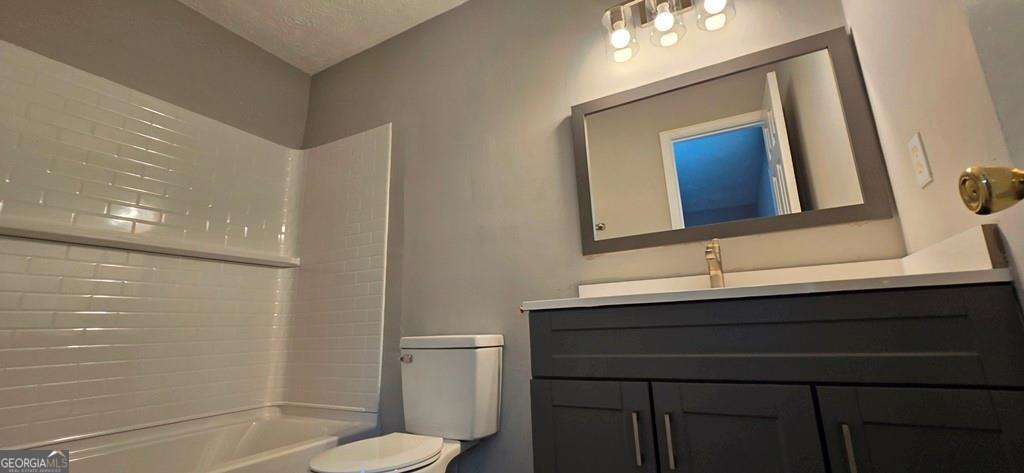 Old Roswell Corners - Residential Income