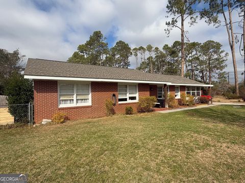 A home in Baxley