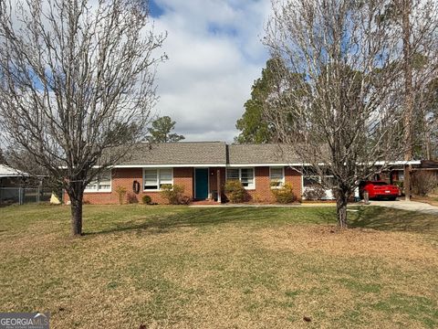 A home in Baxley