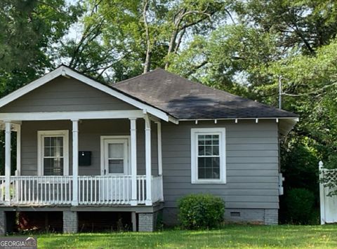 Photo of 1302 Main Street, Perry, GA 31069 (MLS # 10674303)