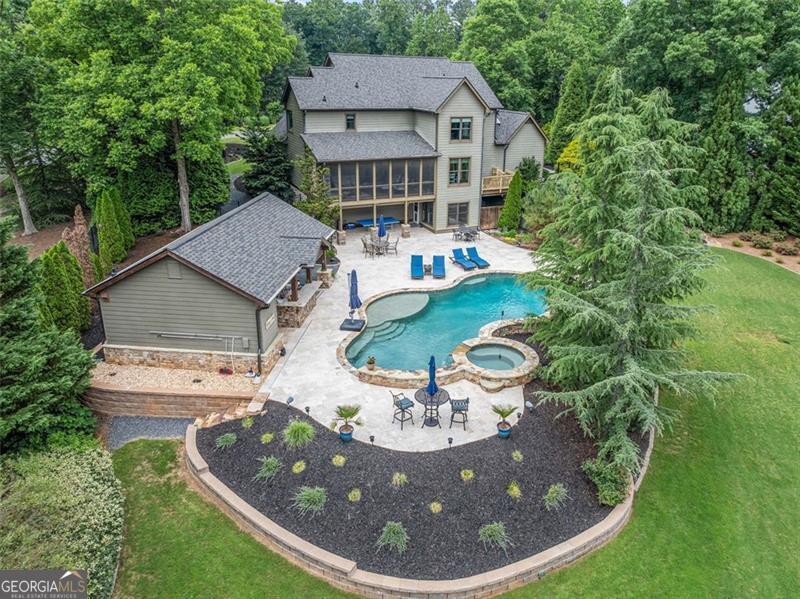 407 MAPLE RIDGE CT