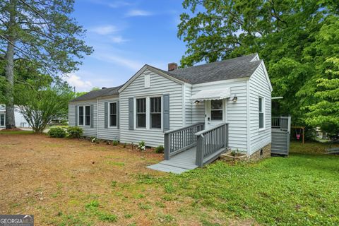 Photo of 3022 Maple Road SE, Lindale, GA 30147 (MLS # 10761877)