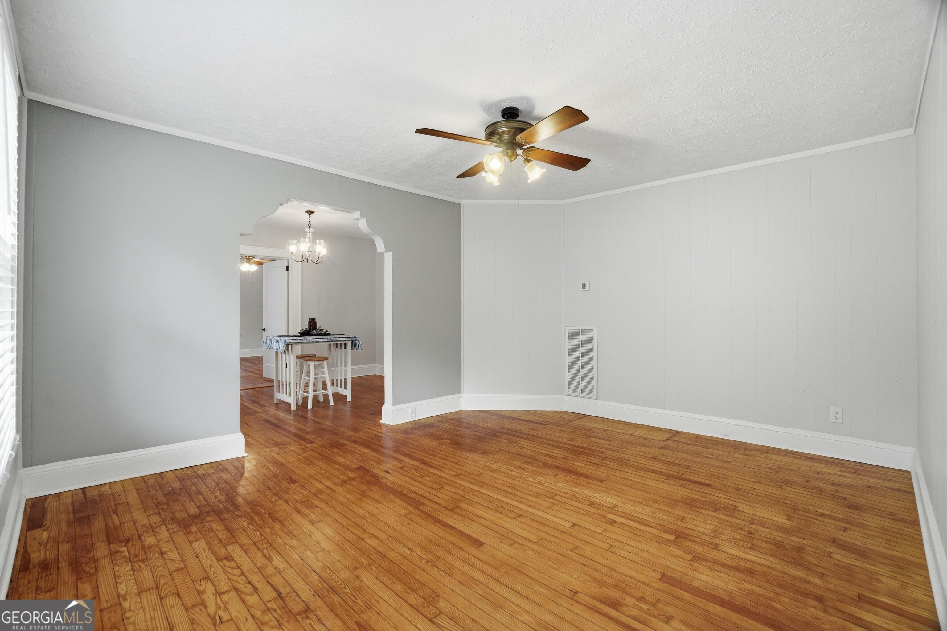 3022 Maple RD SE
