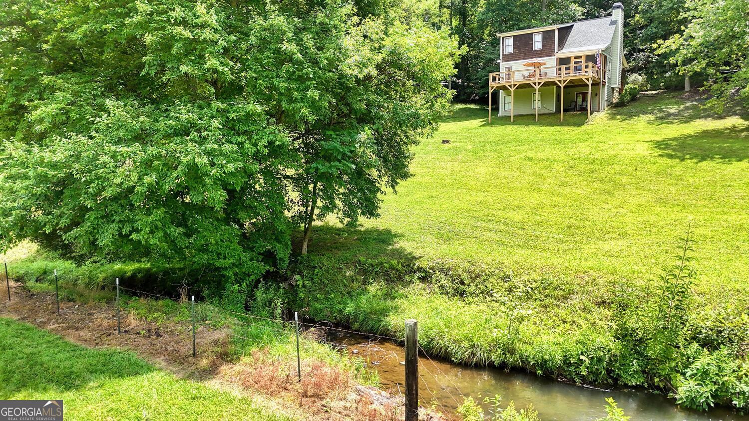 105 Evergreen RD