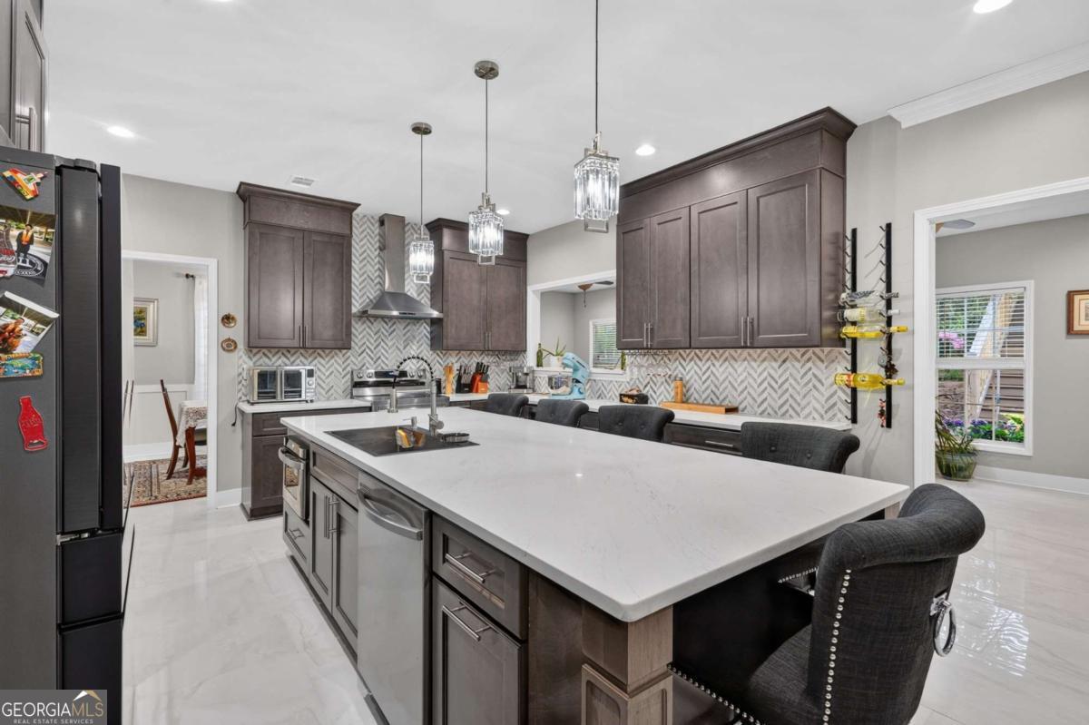 544 Martin Forest LN