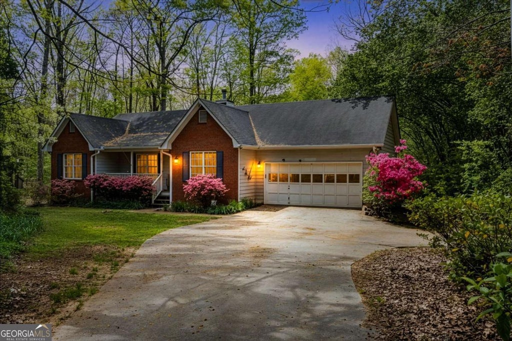 Photo of 58 S Singley Drive, Locust Grove, GA 30248 (MLS # 10852278)