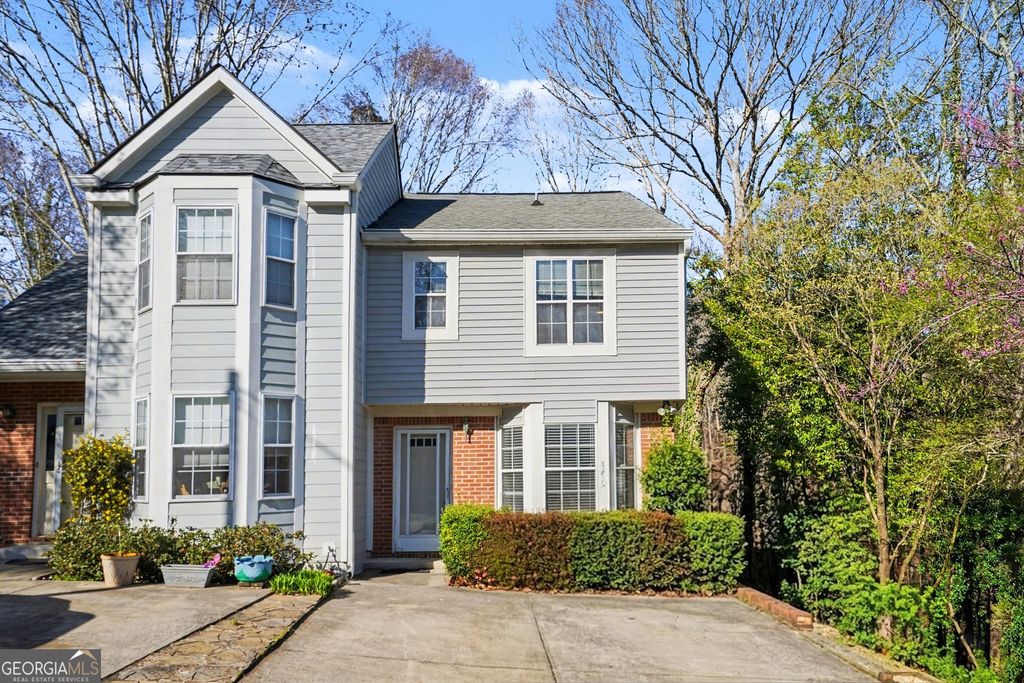 Photo of 5200 Laurel Bridge Drive SE, Smyrna, GA 30082 (MLS # 10711241)