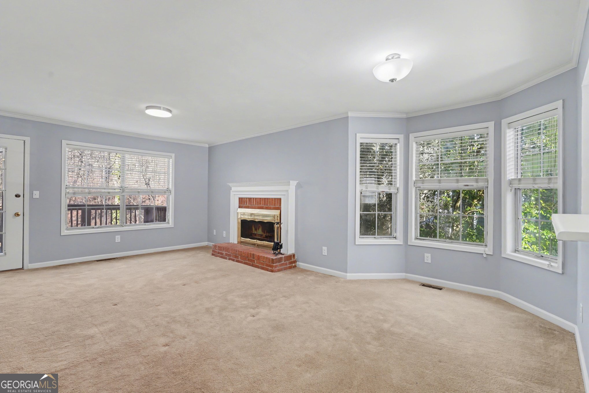 5200 Laurel Bridge DR SE