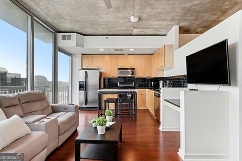 Photo of 3324 Peachtree Road NE #1915, Atlanta, GA 30326 (MLS # 10653231)