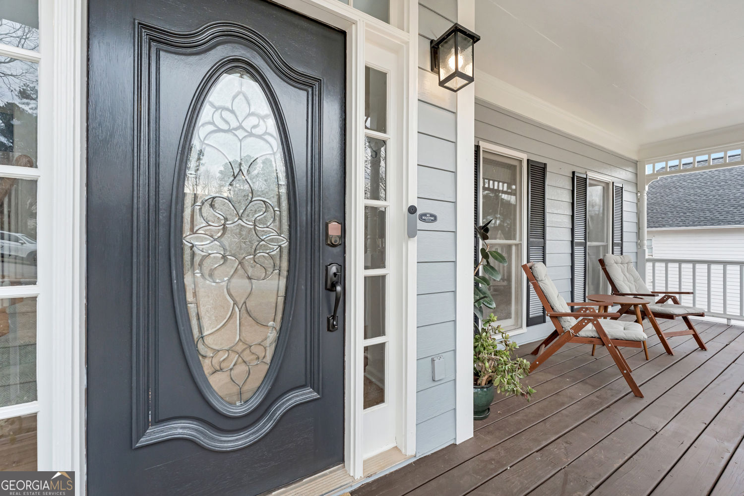 372 Wellington Point DR