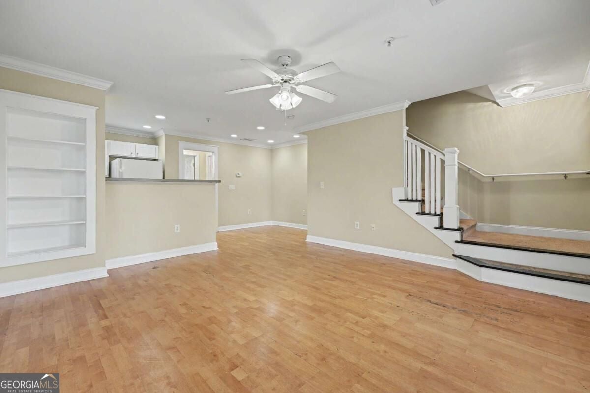 1035 Barnett Shoals RD 1120