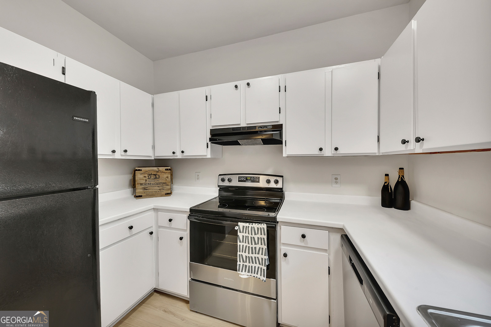 Creekwood Town Homes - Residential