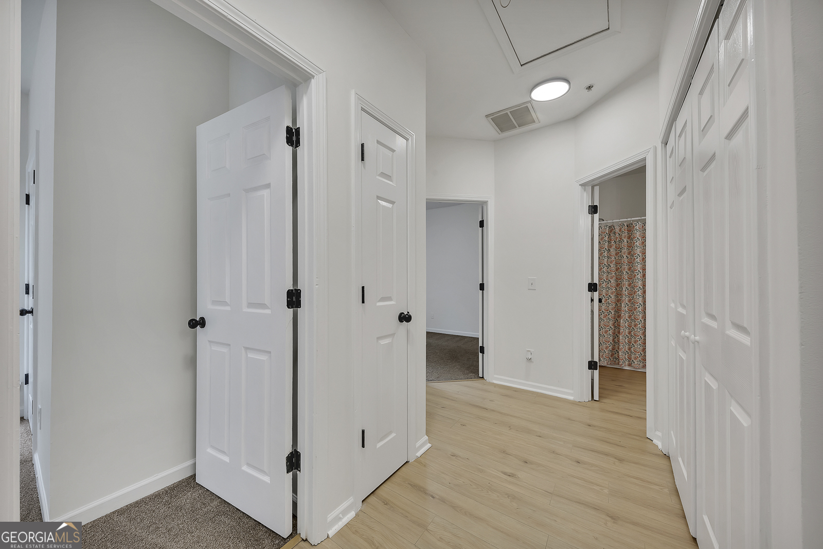 Creekwood Town Homes - Residential