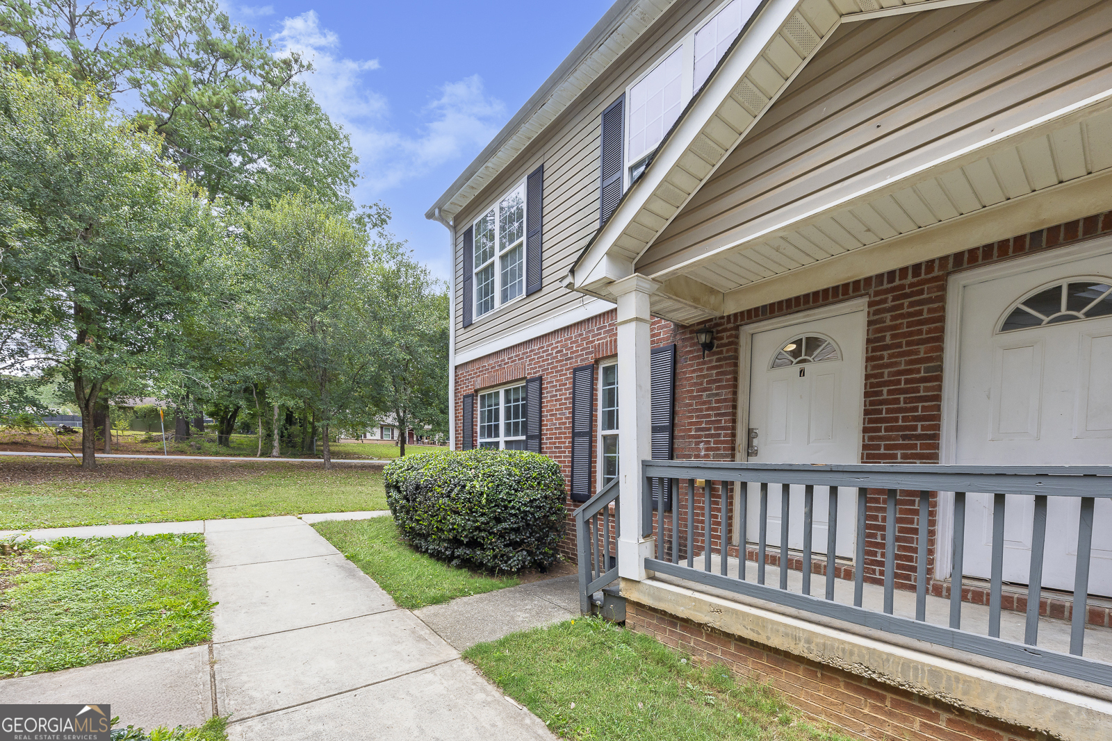 Creekwood Town Homes - Residential
