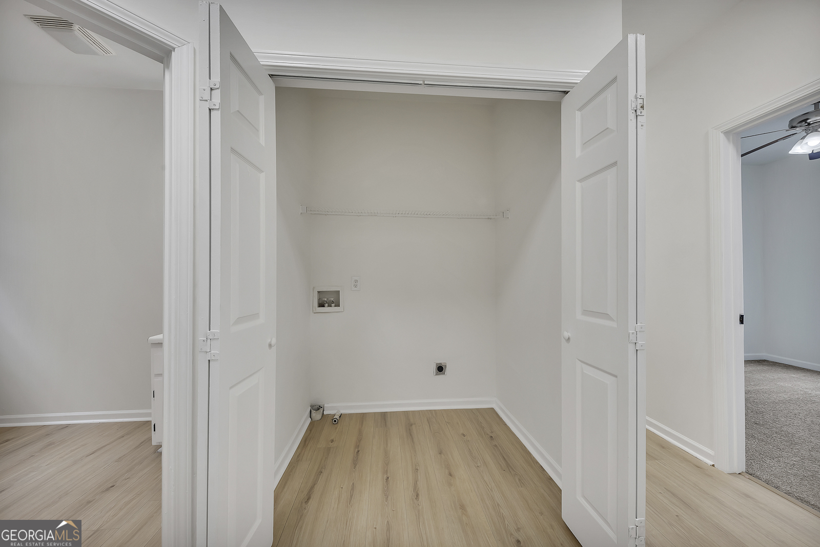Creekwood Town Homes - Residential