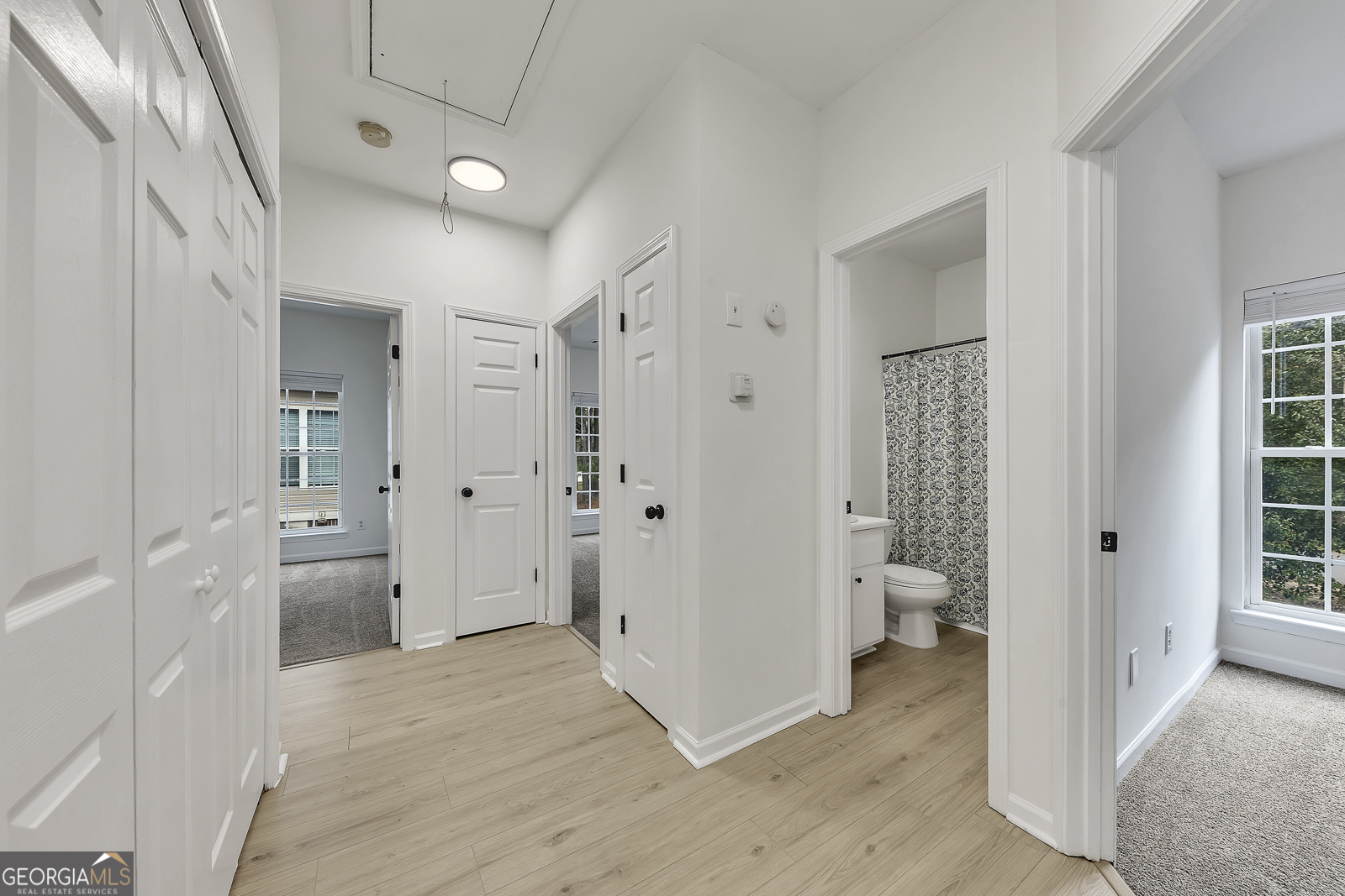 Creekwood Town Homes - Residential