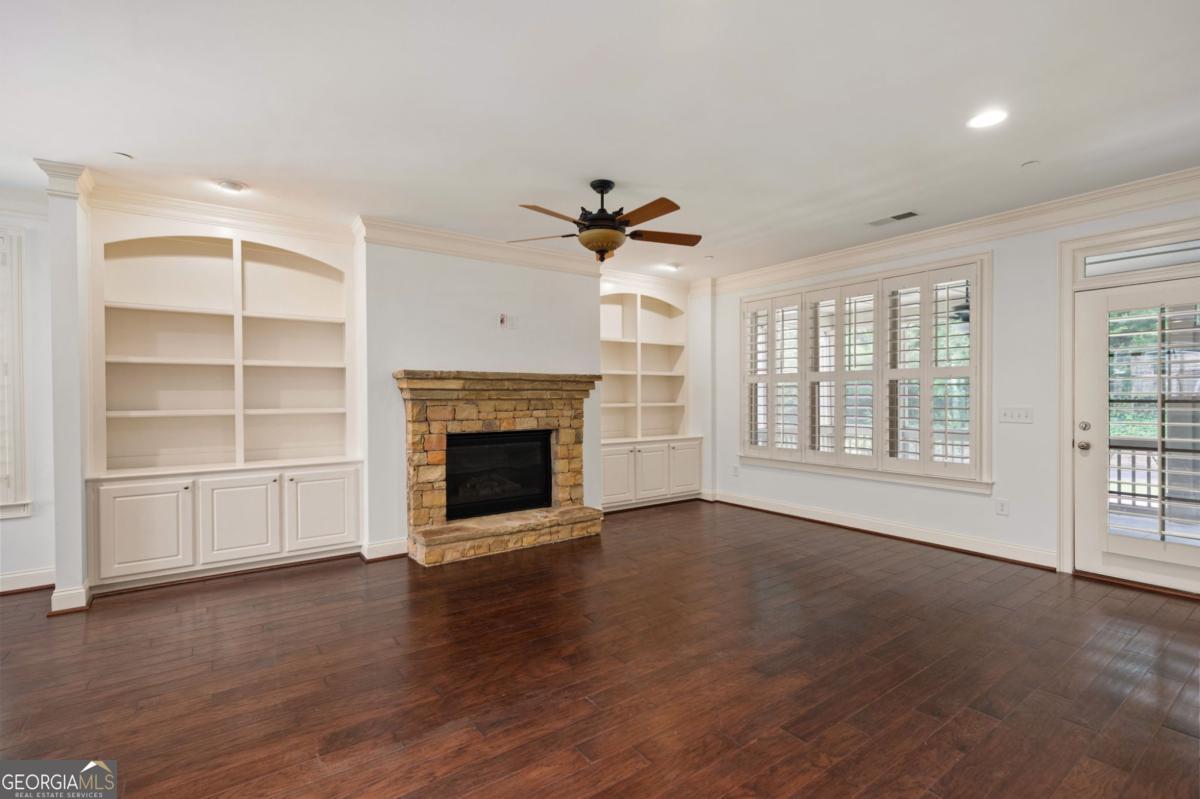 Montgomery Park - Residential