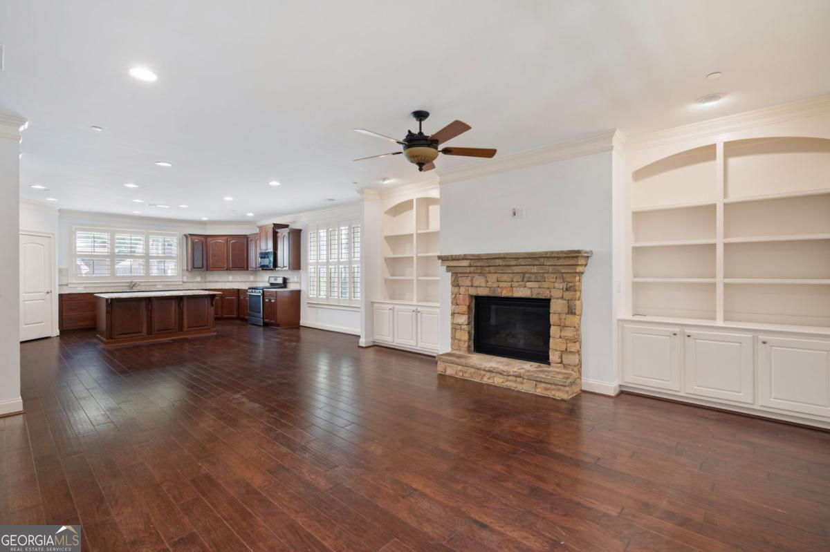 Montgomery Park - Residential