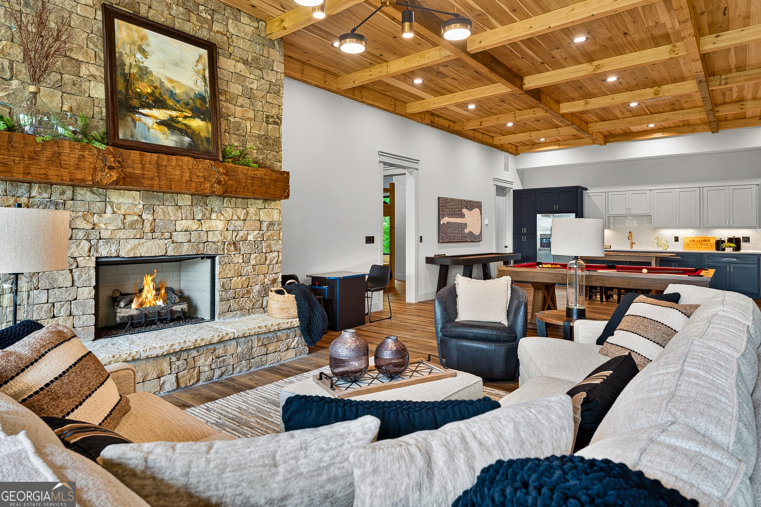 44 Staurolite Mountain RD