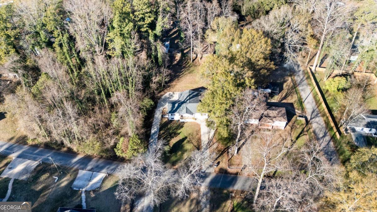 1794 Blossom LN