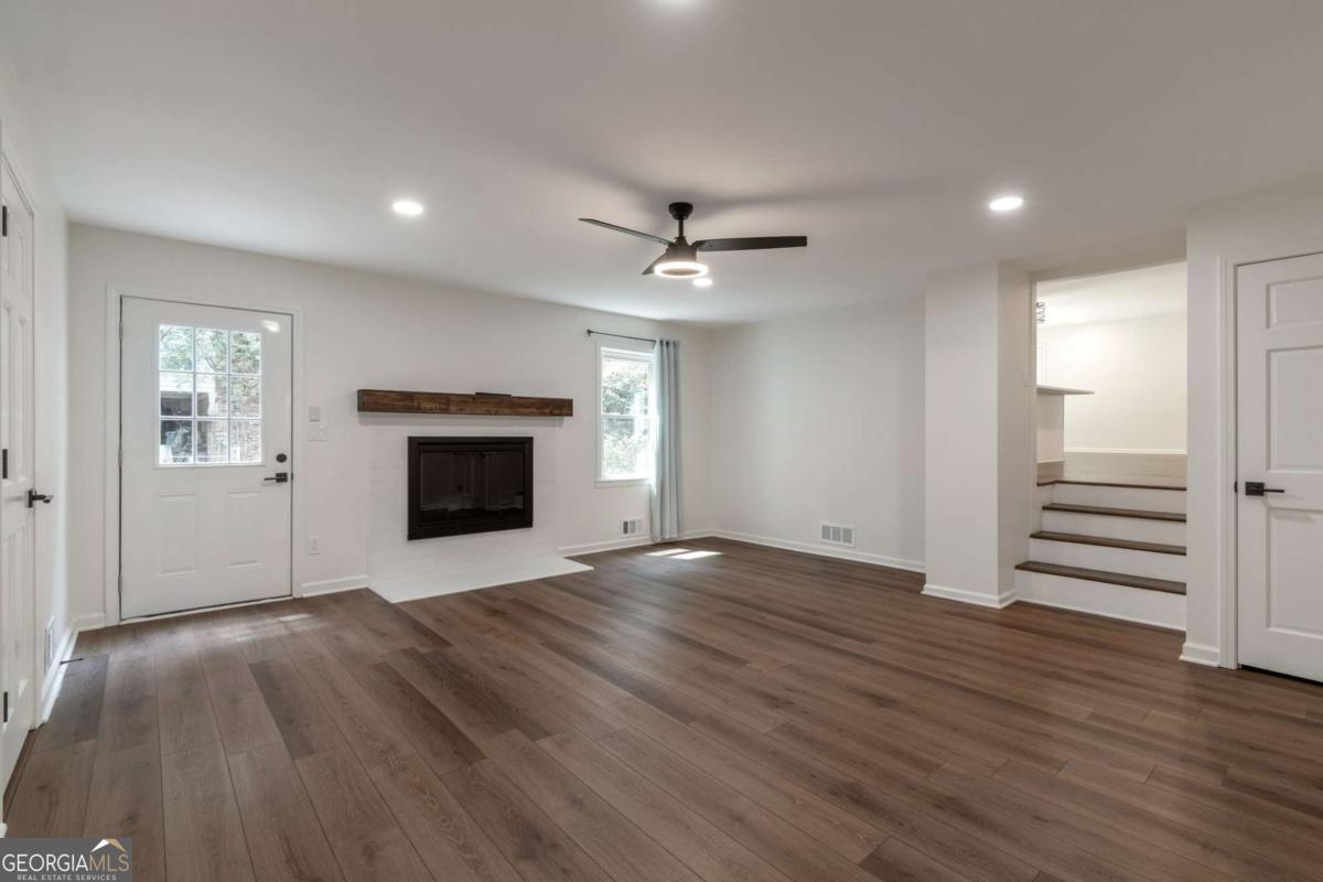 Hampton Hall - Residential