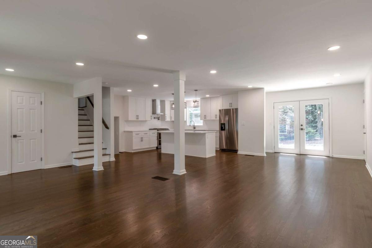 Hampton Hall - Residential