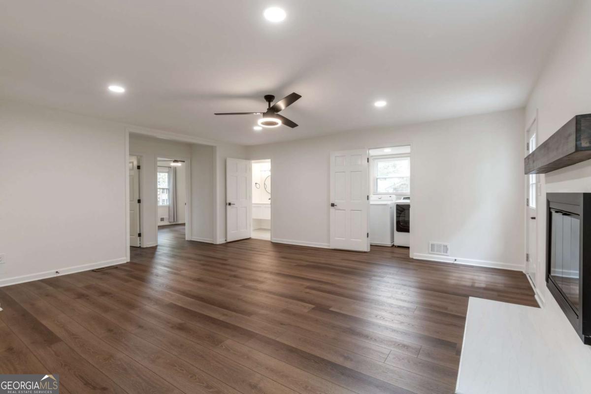 Hampton Hall - Residential