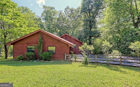 A home in Hiawassee