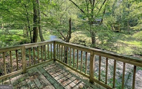 A home in Hiawassee