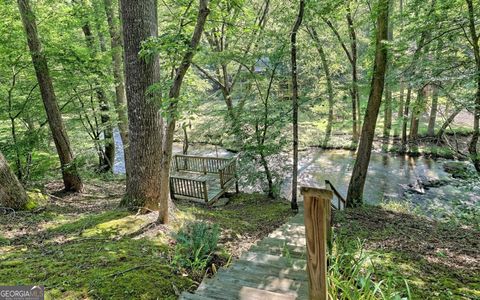 A home in Hiawassee