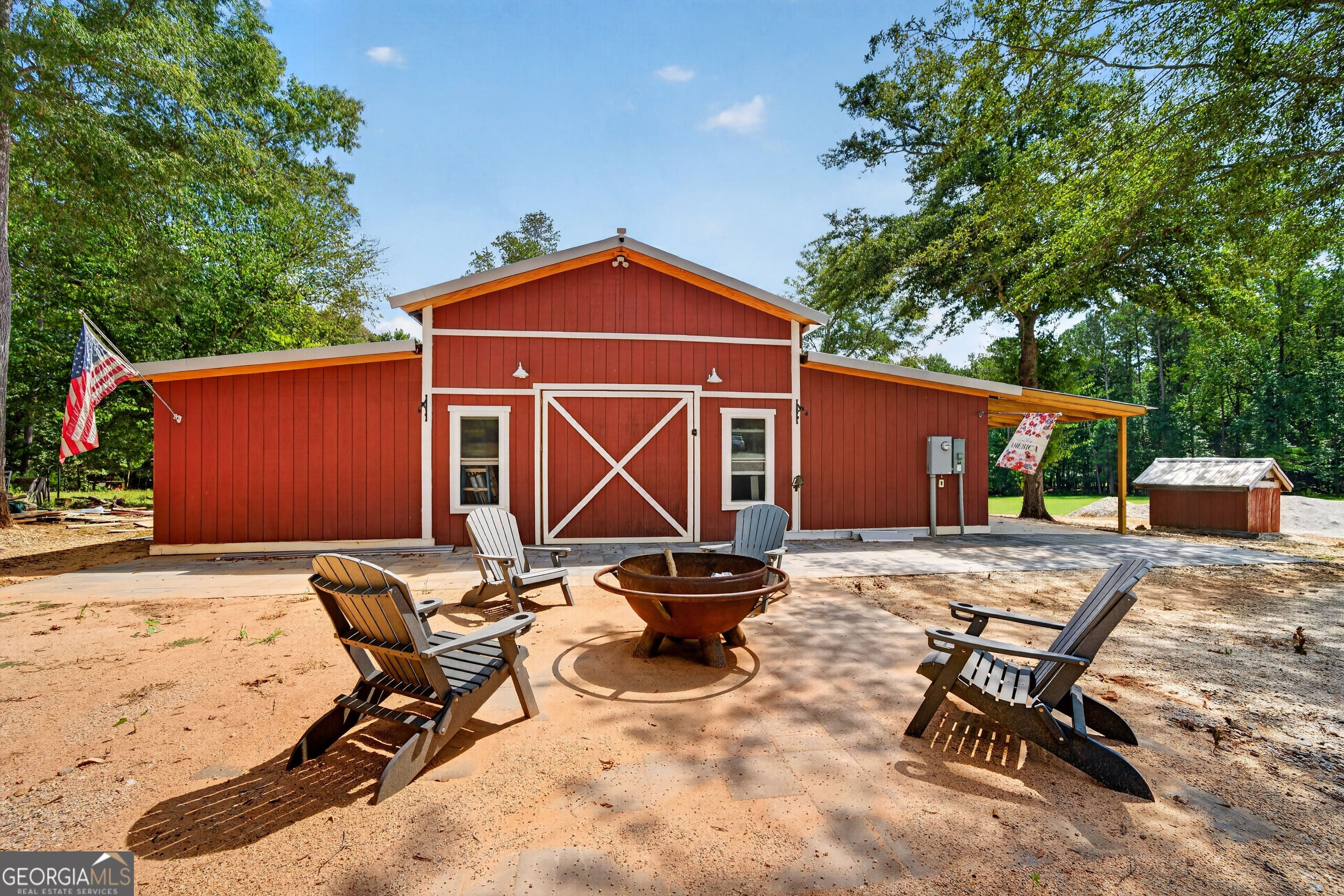 1081 Parks Mill LN