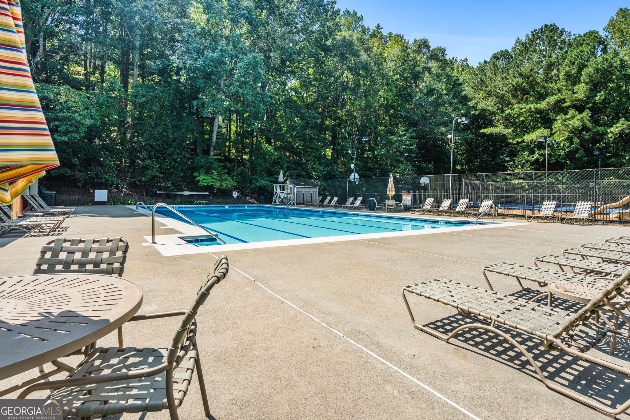 Kingston Square - Residential