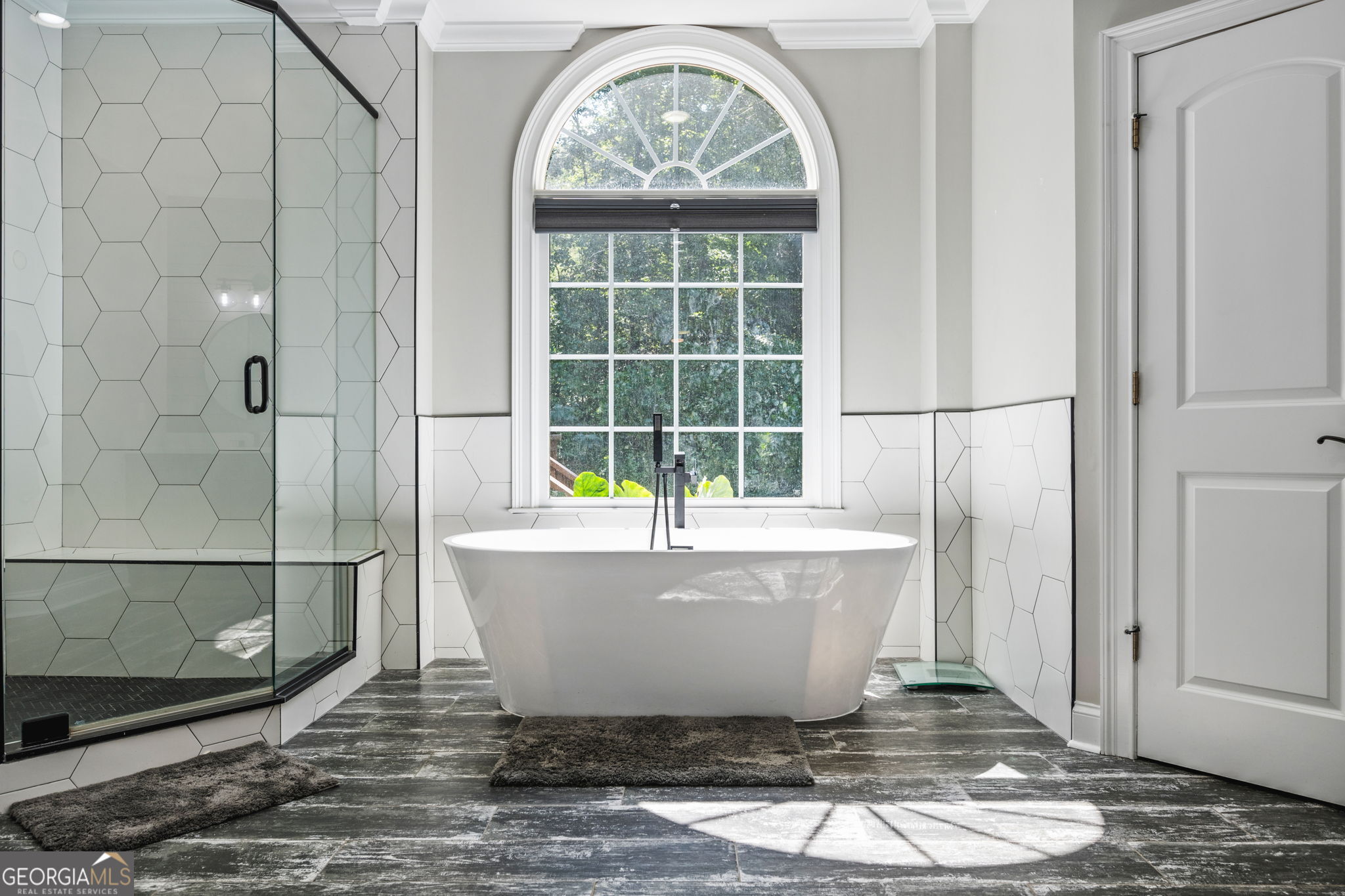 Kingston Square - Residential