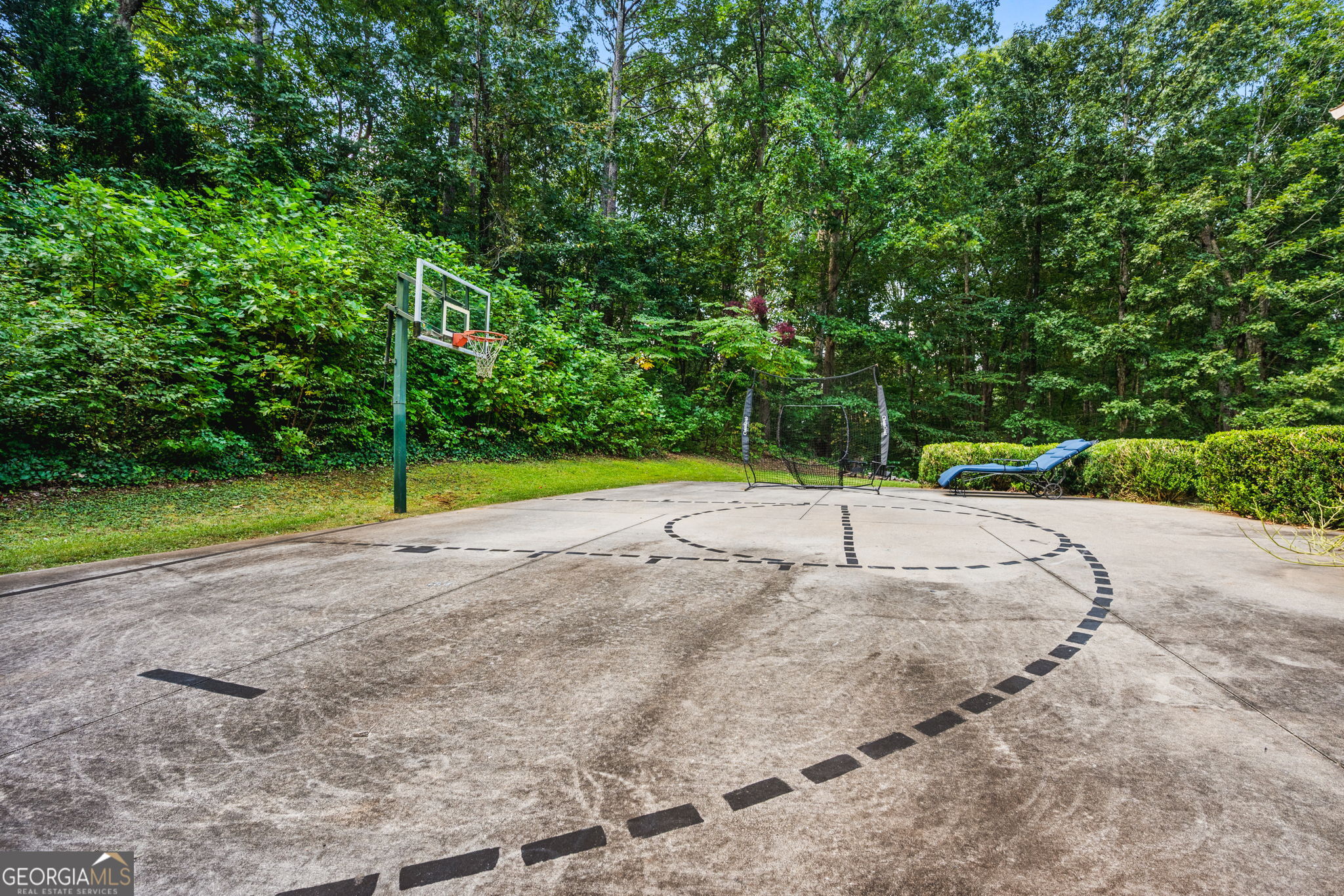 Kingston Square - Residential