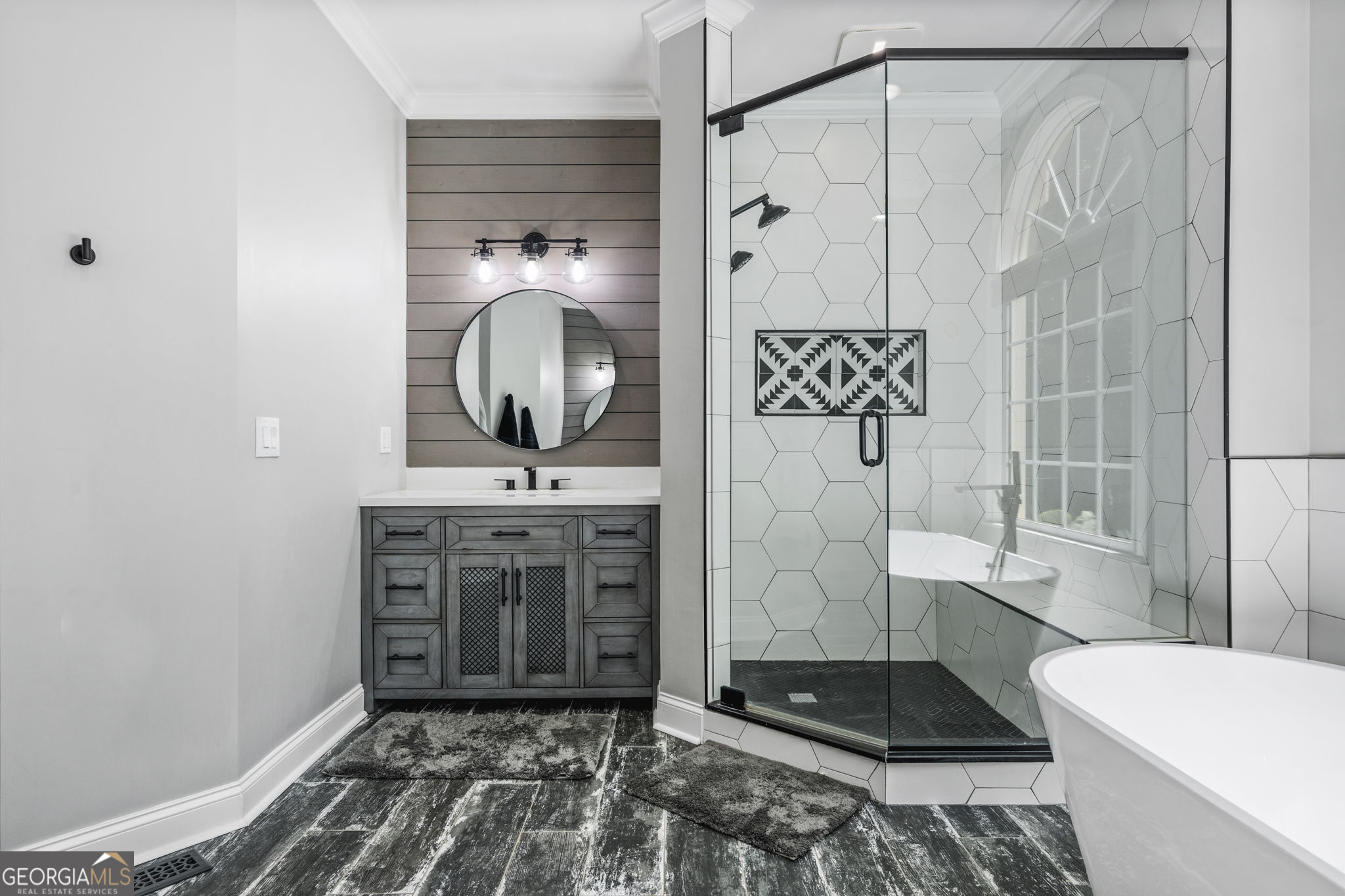 Kingston Square - Residential