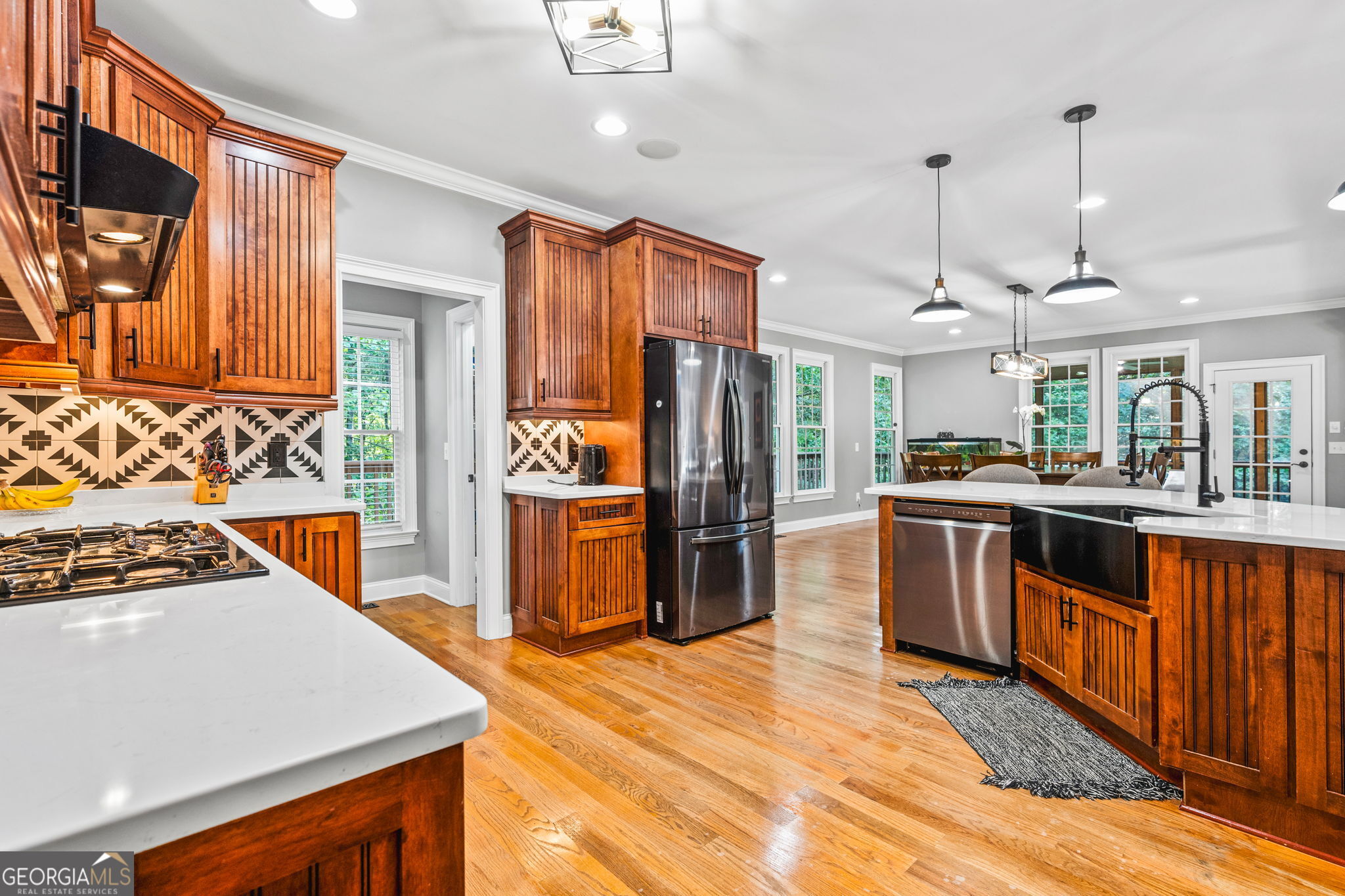 Kingston Square - Residential