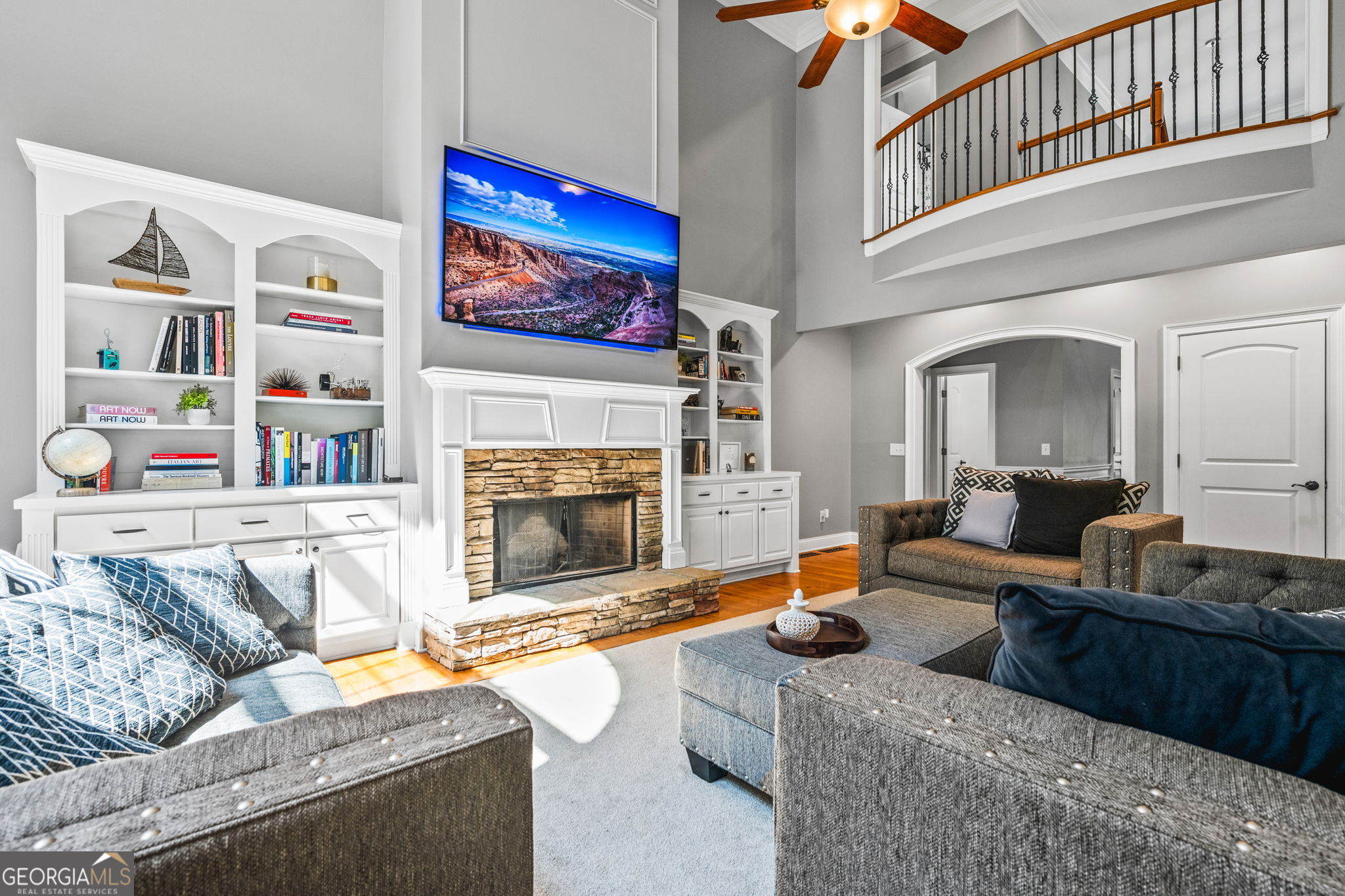 Kingston Square - Residential