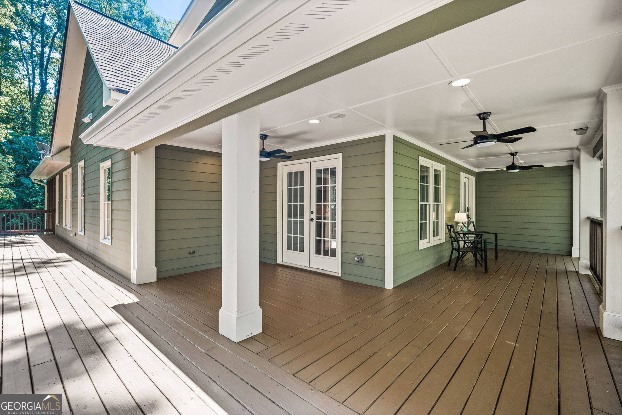 Kingston Square - Residential