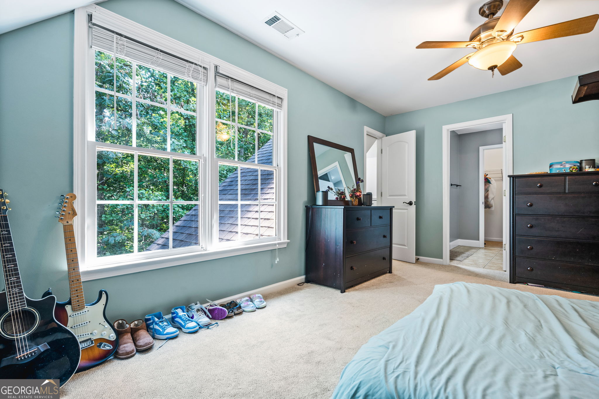 Kingston Square - Residential