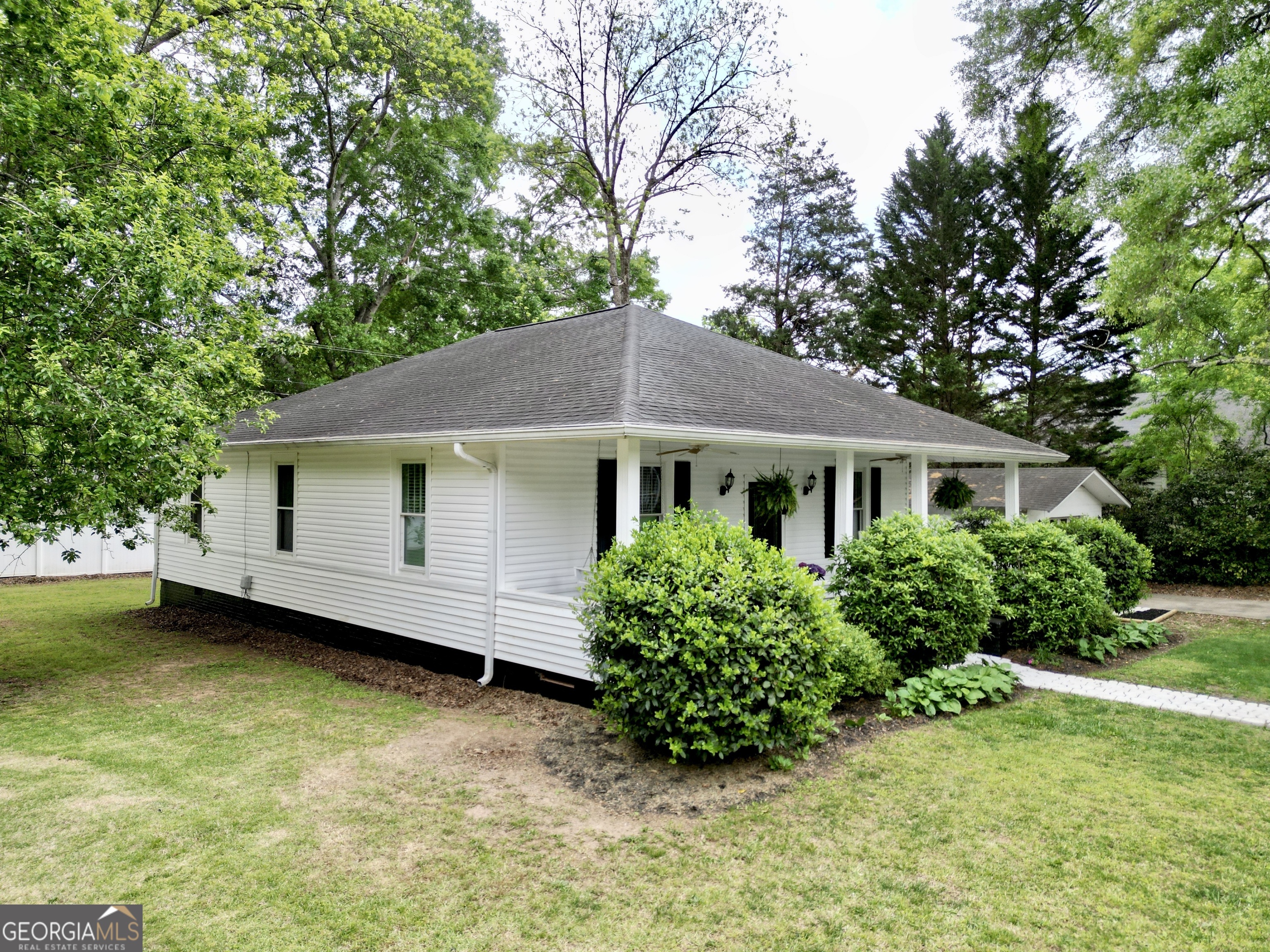 13 N Terrace AVE SE